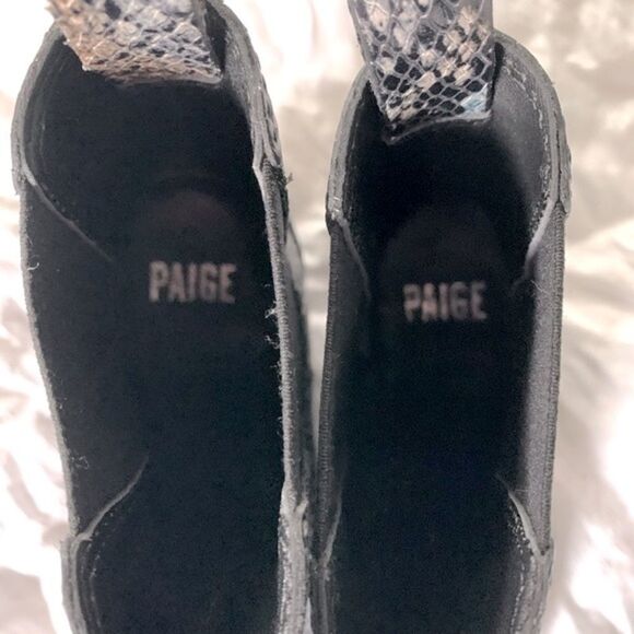 PAIGE Willa Chelsea style multicolor snake print leather bootie NWOT size 6.5 - Picture 7 of 9